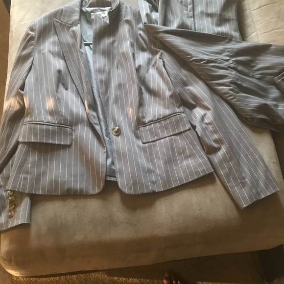 Pen strip pants suite - Picture 2 of 2